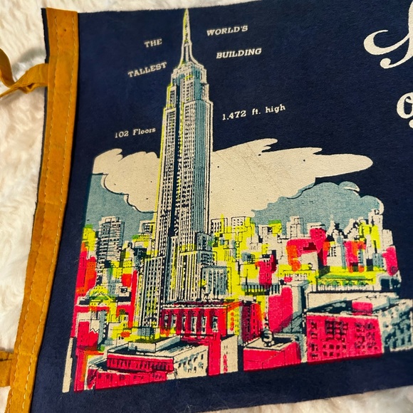Vintage New York memorabilia pennant of Empire State Building - Picture 5 of 5